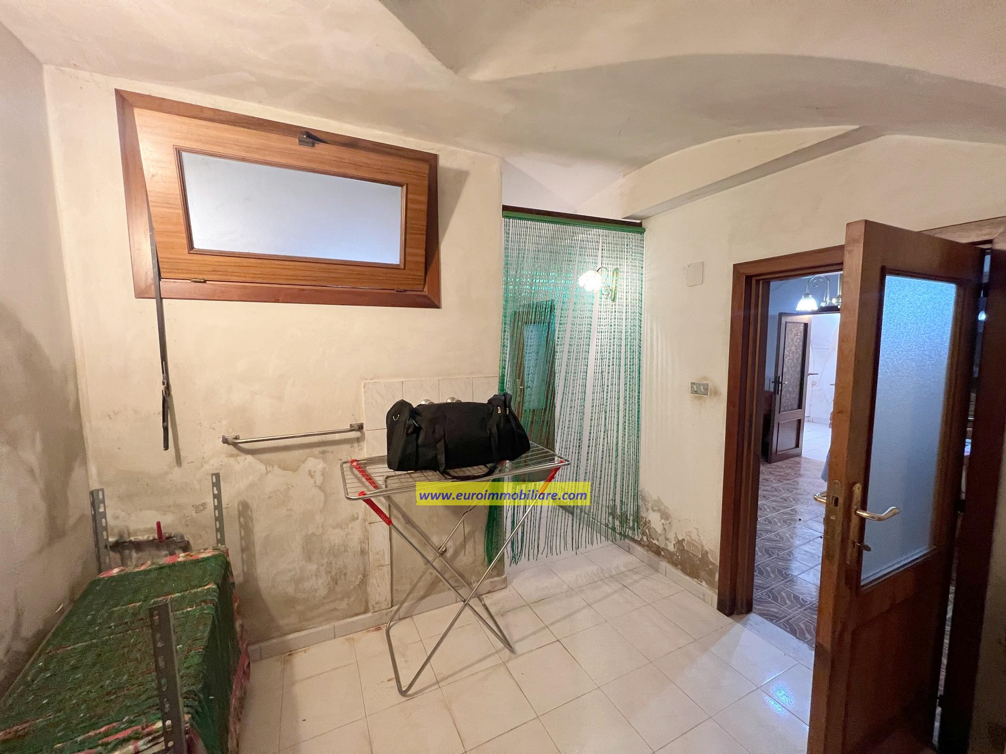 CASA INDIPENDENTE IN PIENO CENTRO