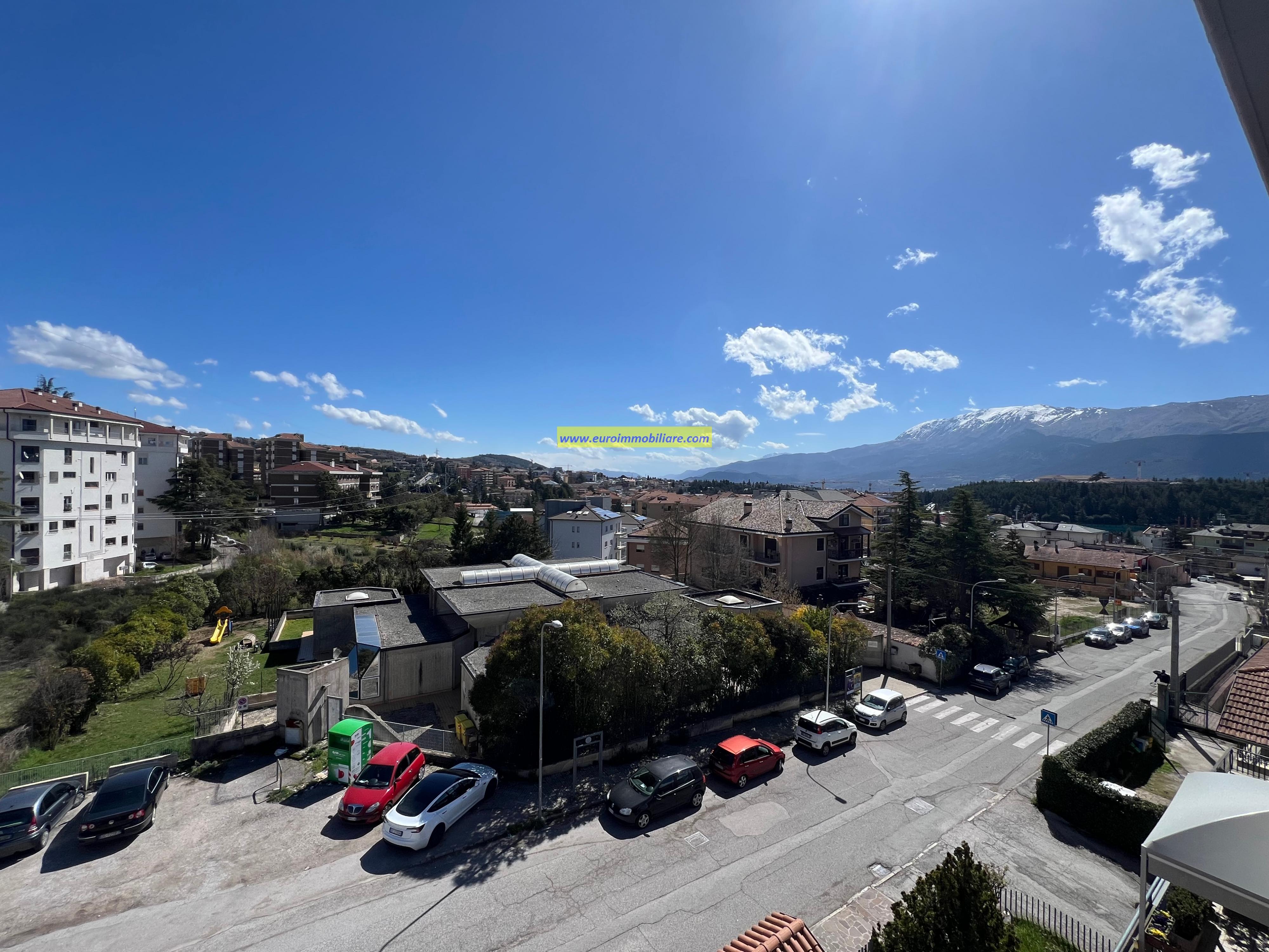 ELEGANTE ATTICO CON VISTA PANORAMICA