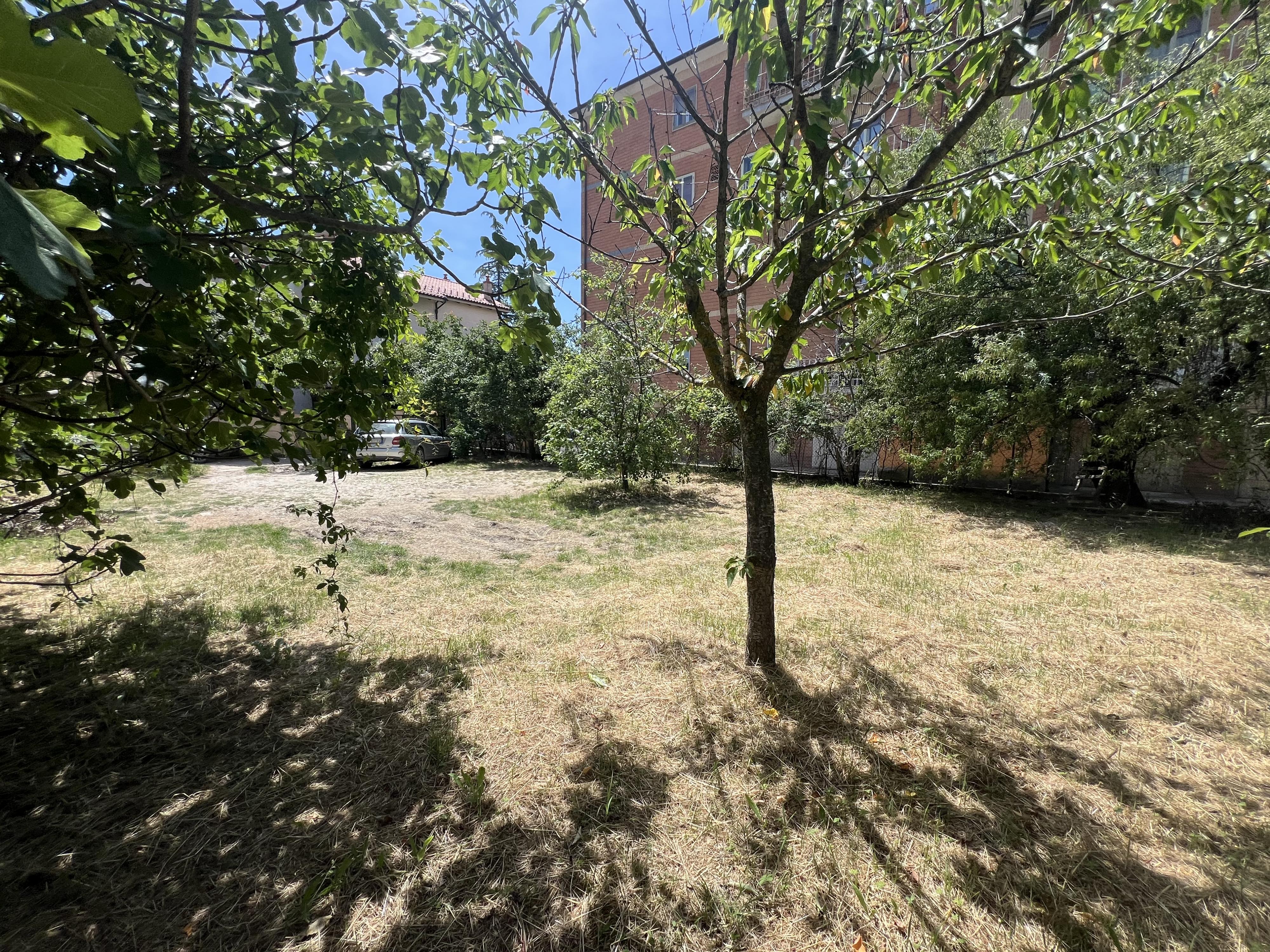 UNICO TERRENO EDIFICABILE FRONTE OSPEDALE