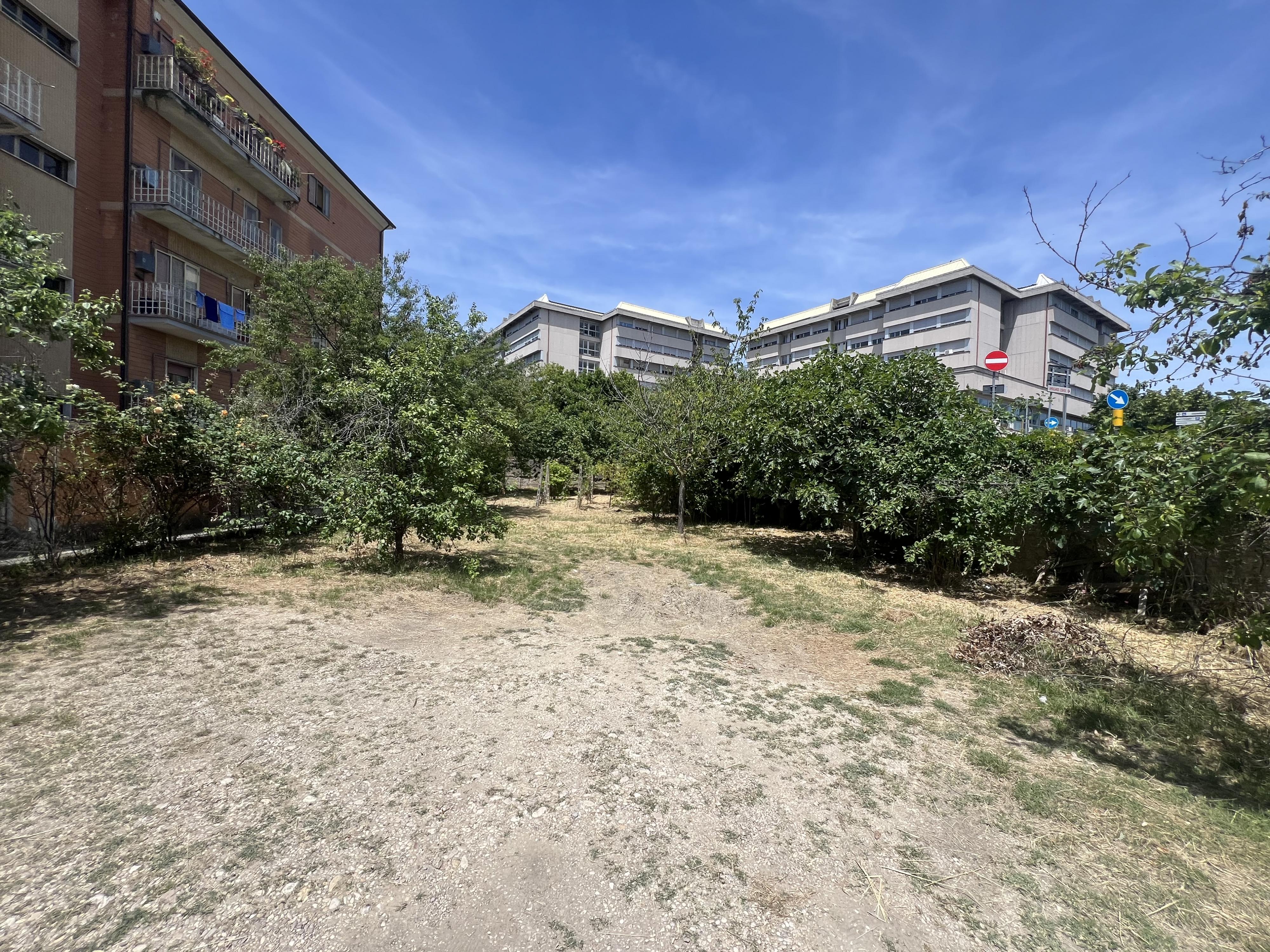 UNICO TERRENO EDIFICABILE FRONTE OSPEDALE