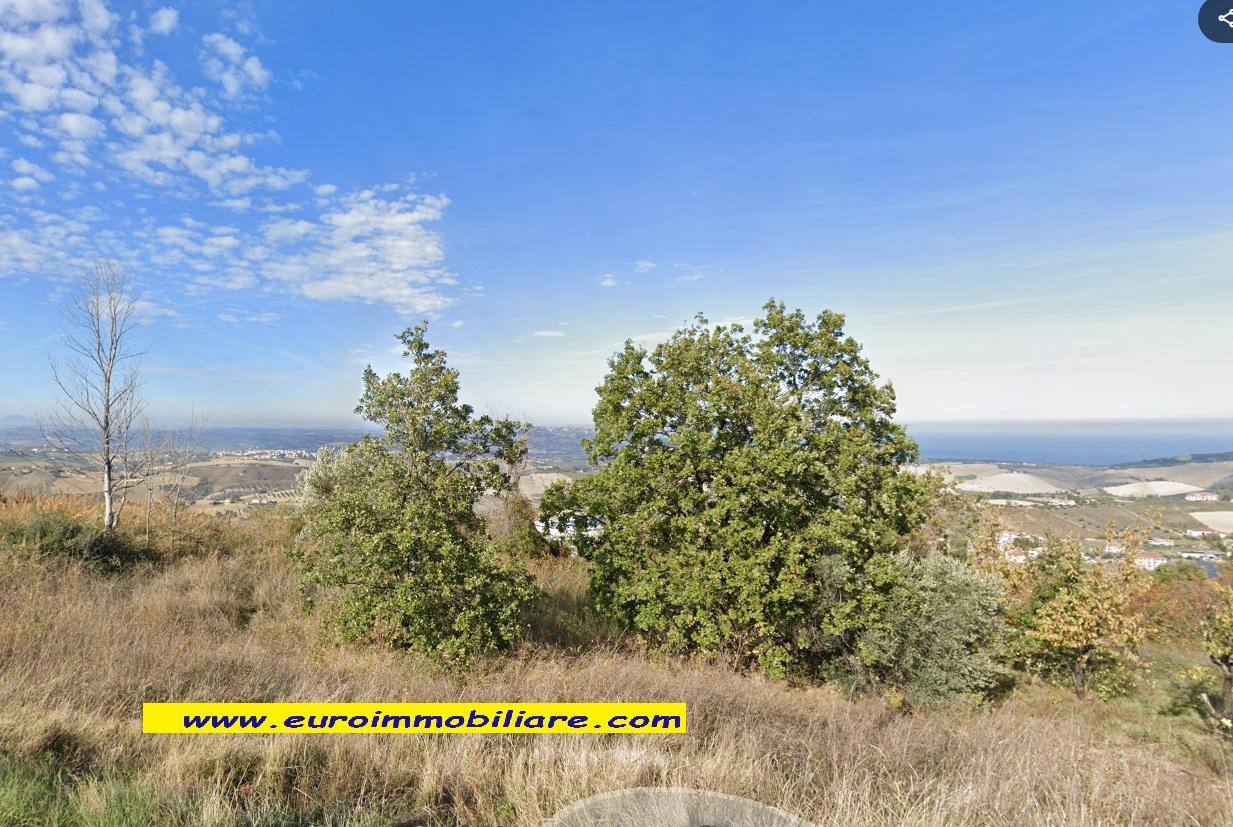 Terreno edificabile vista mare
